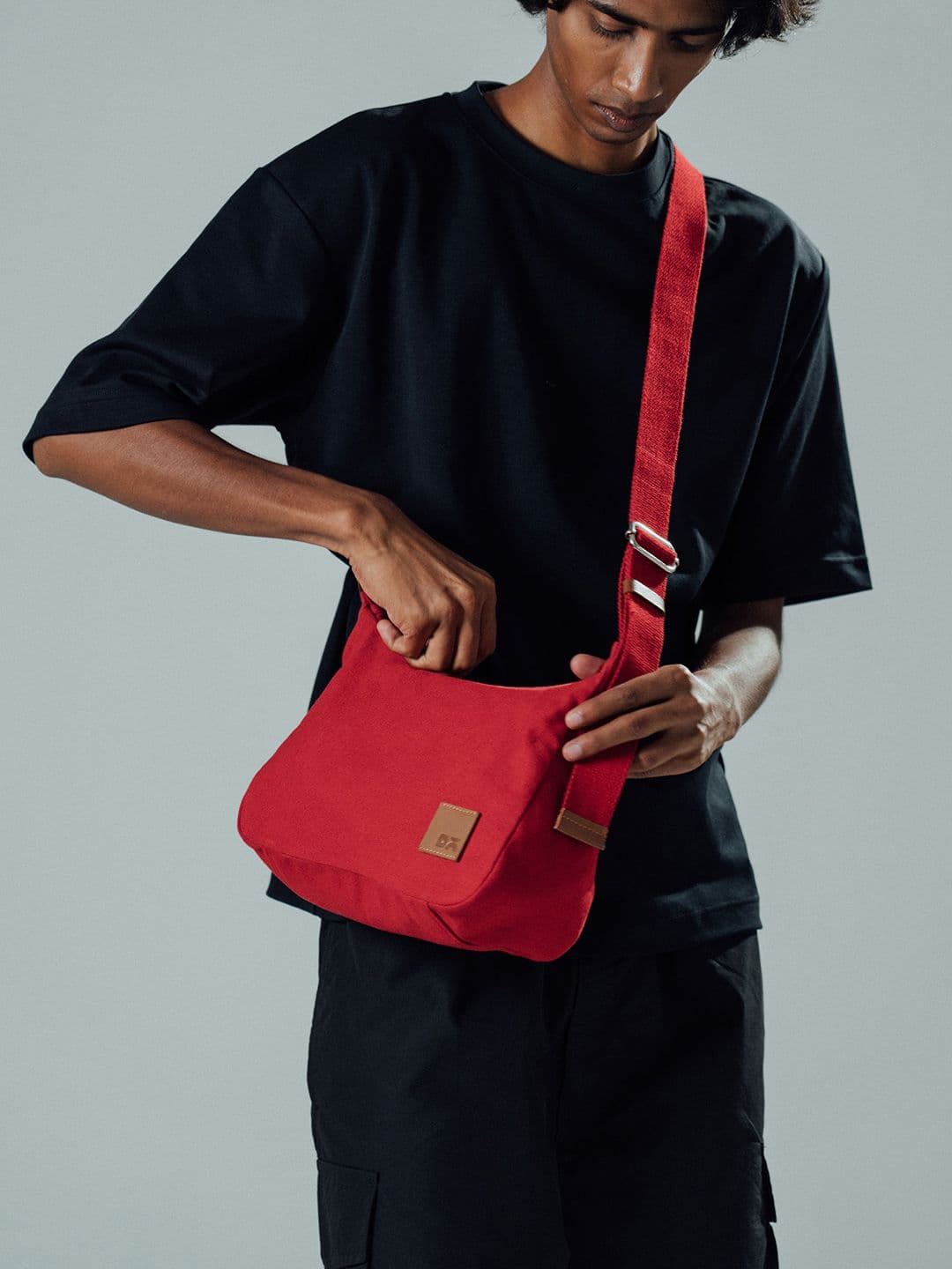DailyObjects Crimson Red March Crossbody Bag Regular - view 1