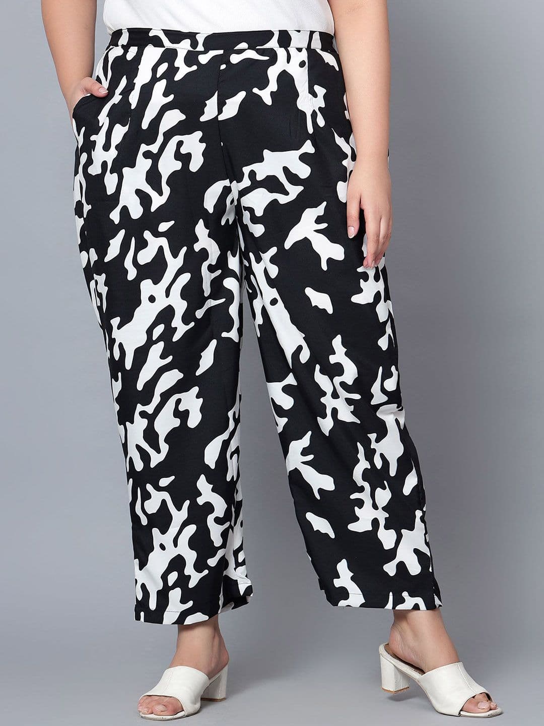 Indietoga Plus Size Women Printed Comfort Easy Wash Parallel Trouser - view 1