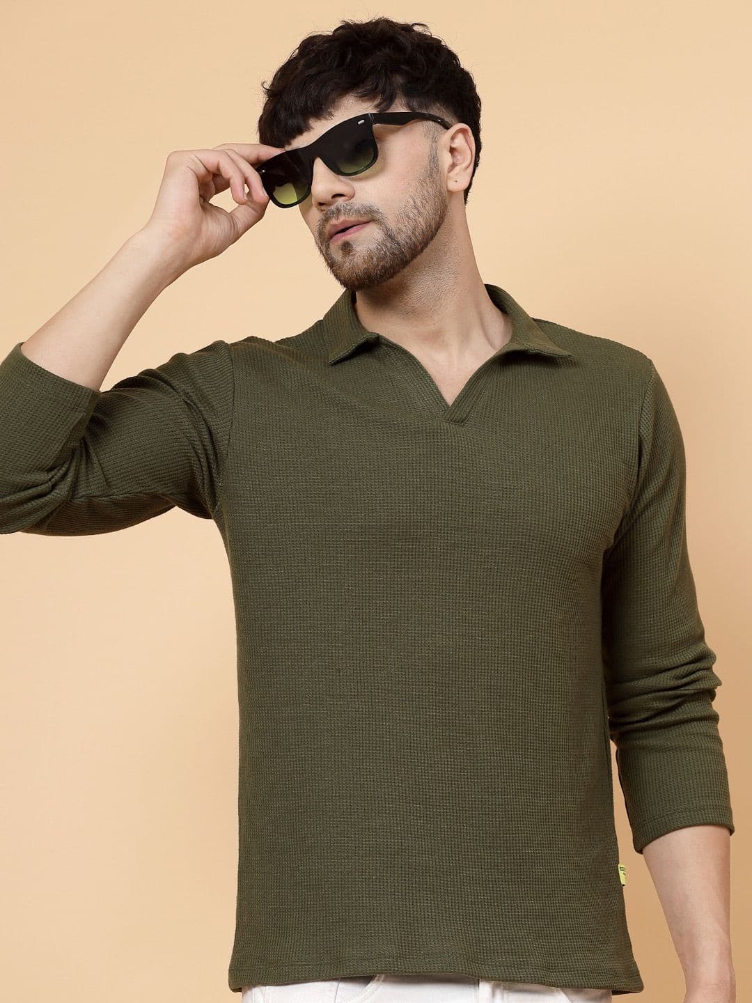 Rigo Men V-Neck Slim Fit Tshirt - view 1