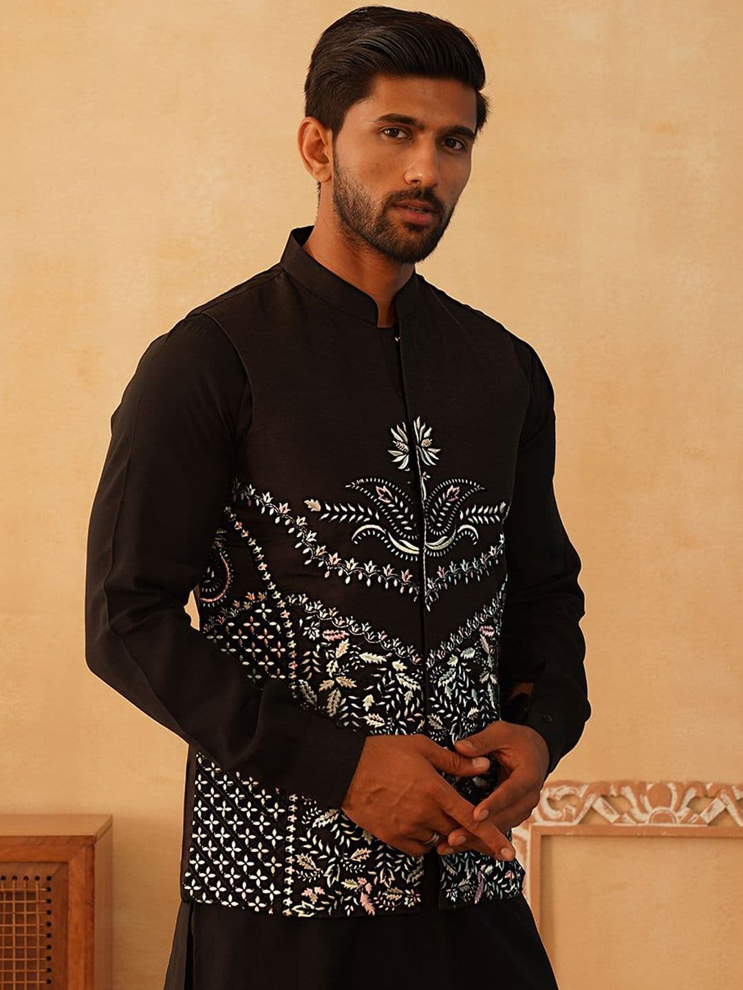 Jompers Men Embroidered Nehru Jacket - view 1