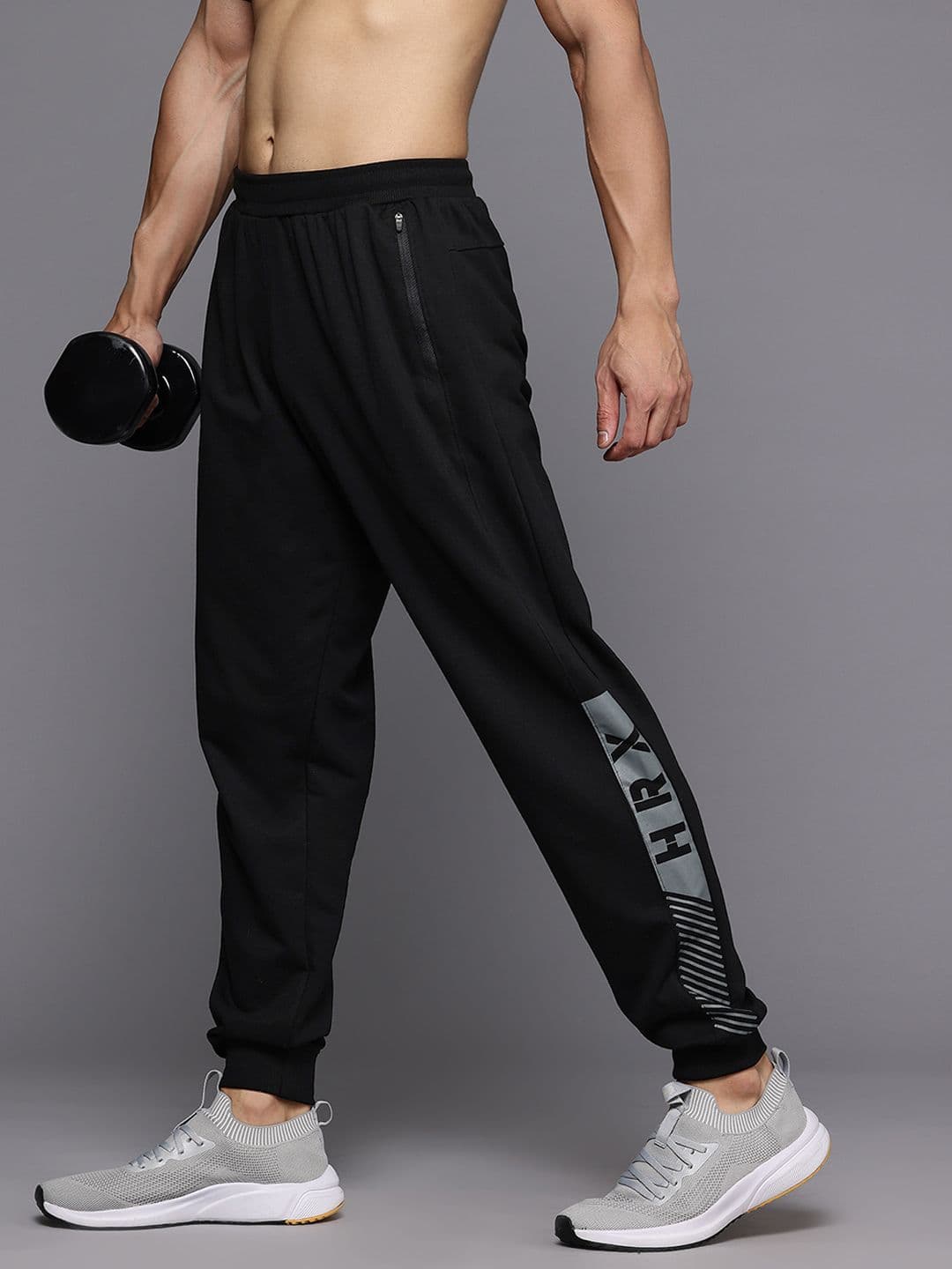 HRX by Hrithik Roshan Men Printed Training Joggers - view 1