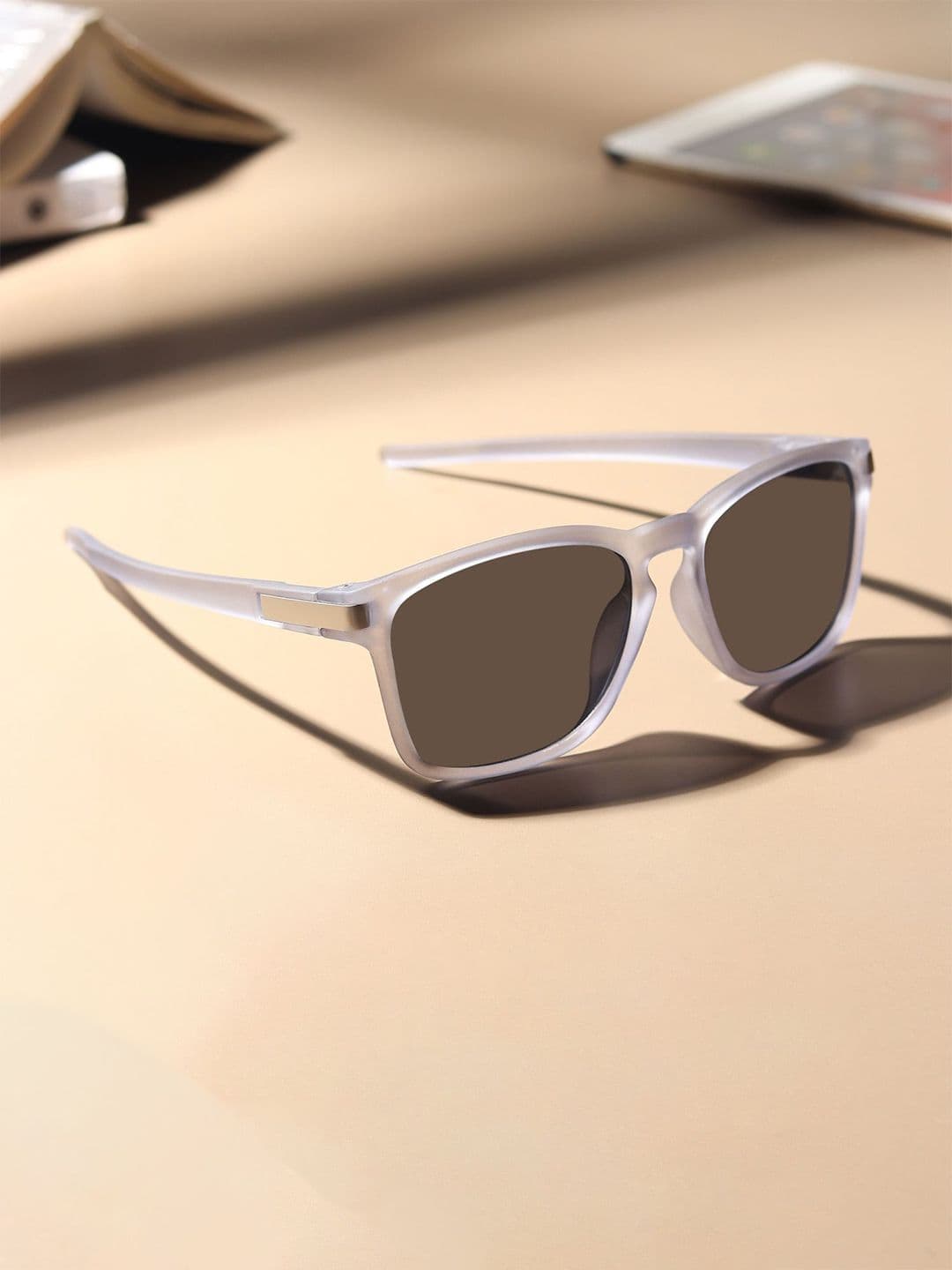 The Roadster Lifestyle Co Moto X2 UV Protected Rectangle Sunglasses - view 1