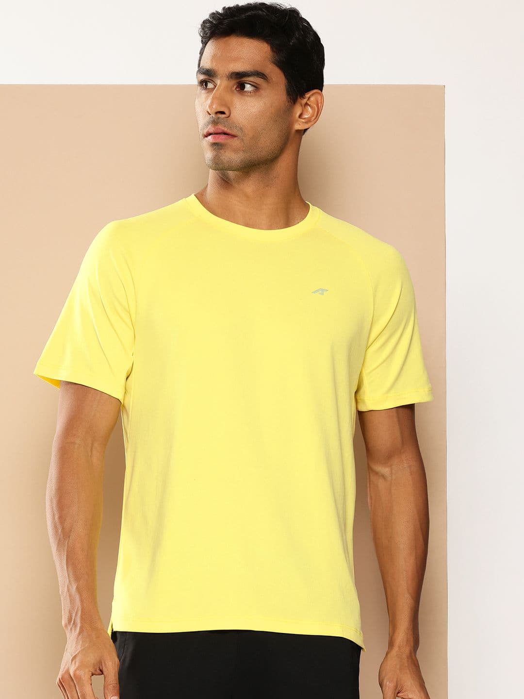 Alcis Solid Slim Fit T-shirt - view 1