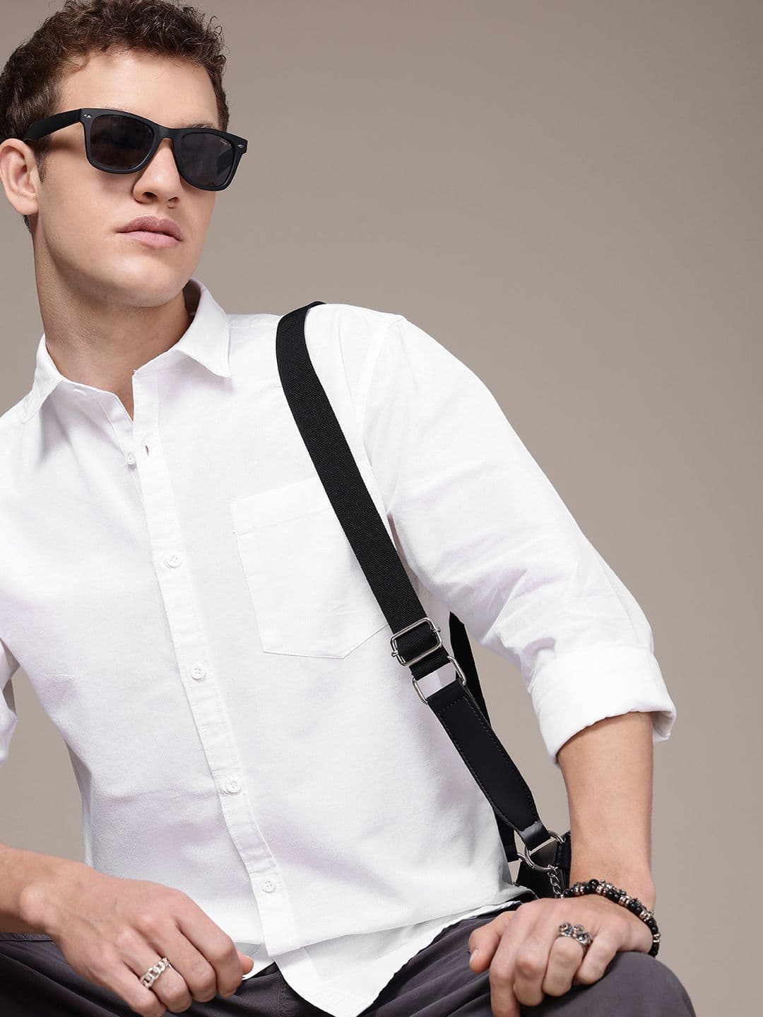Roadster Men Spread Collar Linen & Cotton Premium Casual Shirt With Curved Hem - view 1
