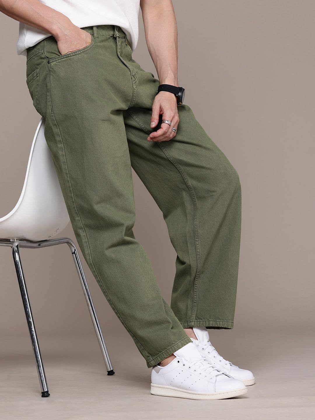 WROGN Men Relaxed Fit Cotton Jeans - view 1
