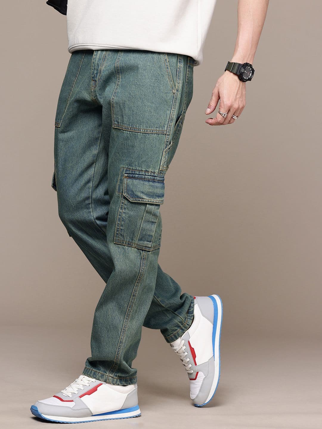 WROGN Men Relaxed Cargo Fit Light Fade Cotton Jeans - view 1