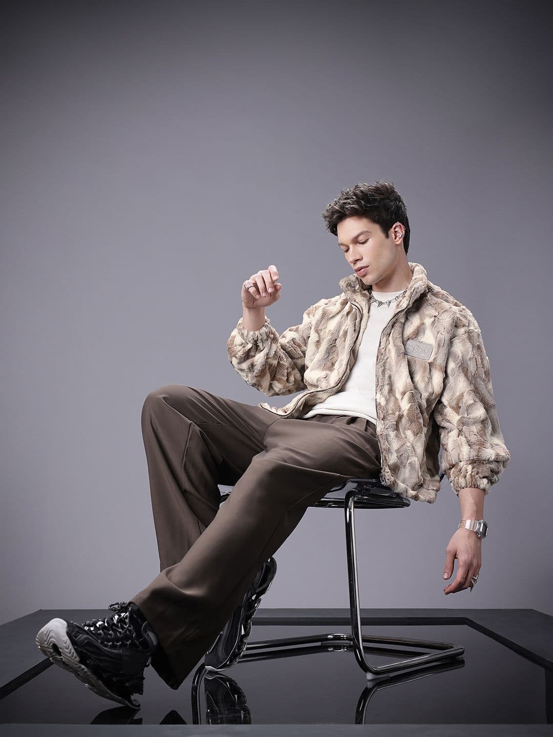 SOKO STREET Colourblocked Tailored Jacket - view 1