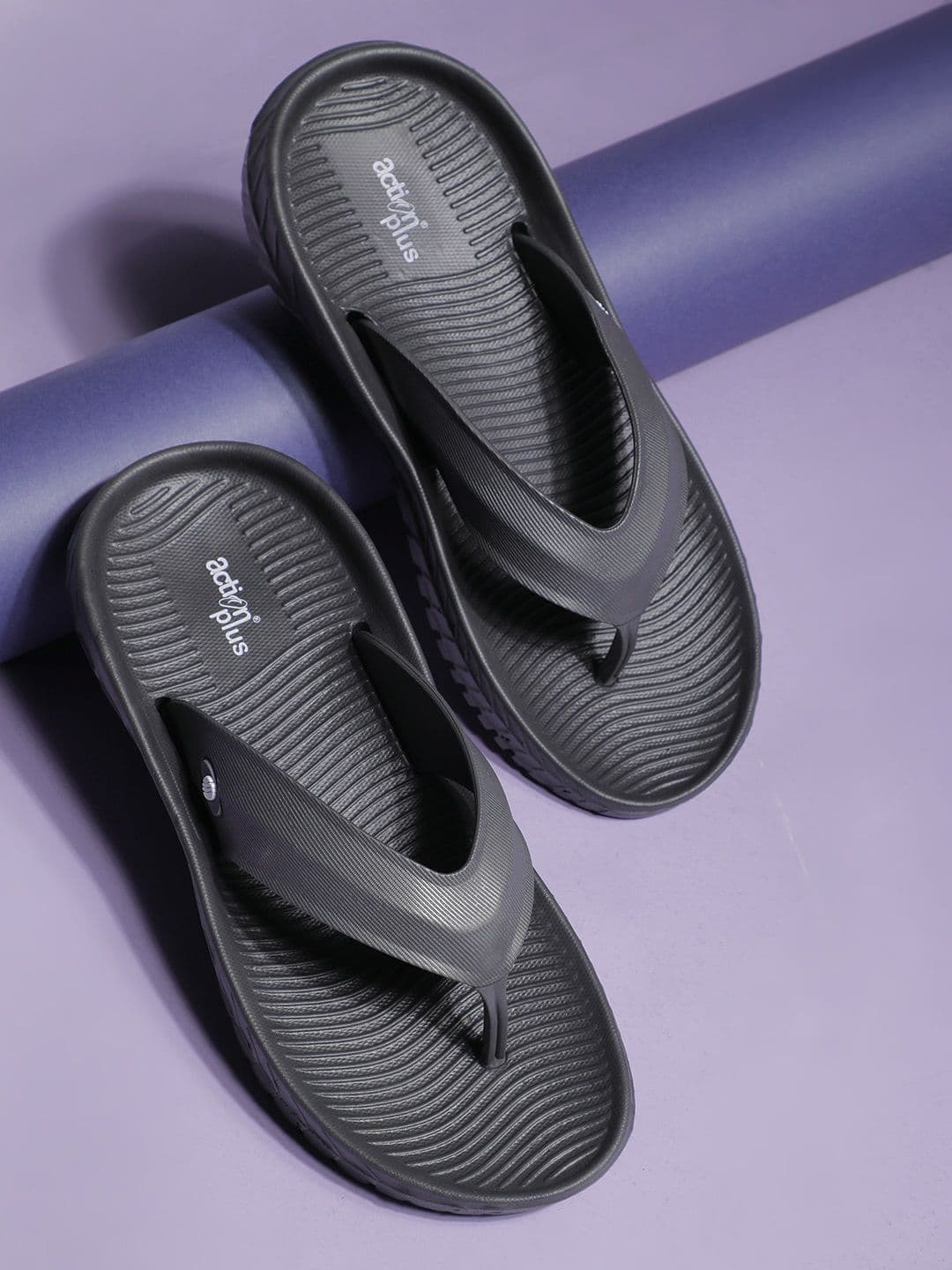 Action EVA Flotter Men Rubber Thong Flip-Flops - view 1