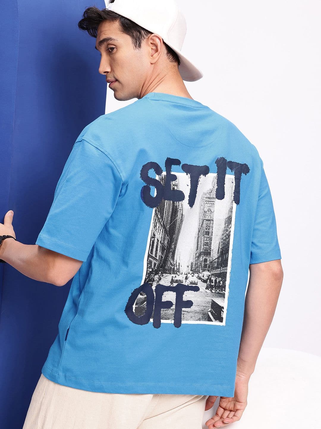 Aeropostale Graphic Printed Drop-Shoulder Sleeves Pure Cotton Relaxed Fit T-shirt - view 1