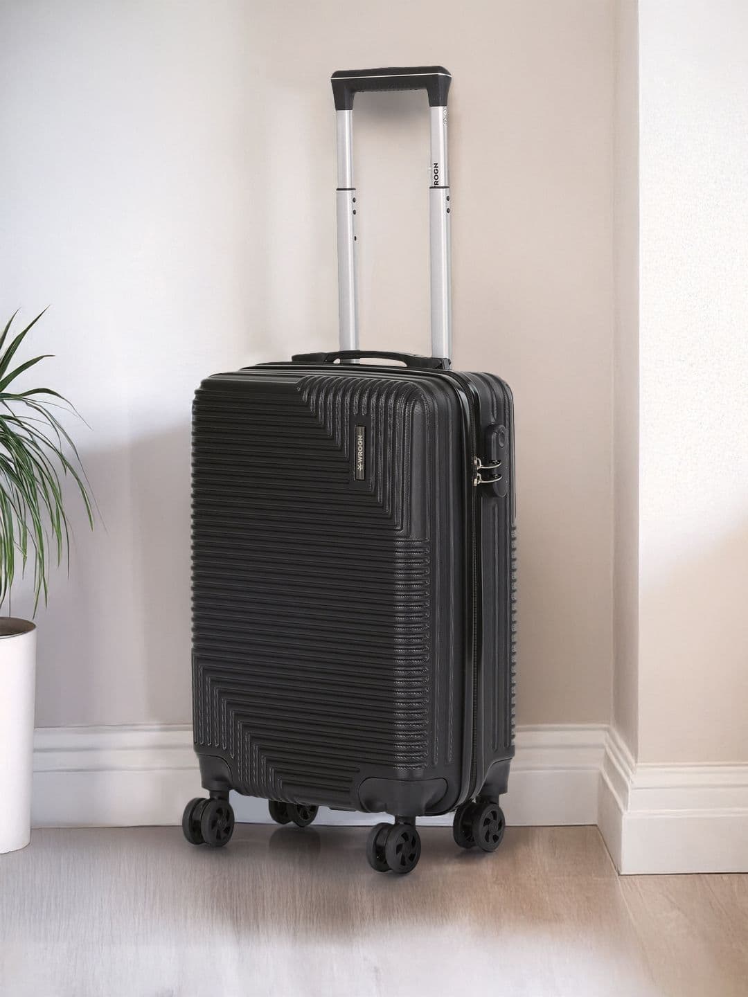 WROGN Textured Hard-Sided Cabin Trolley Suitcase 35L - view 1