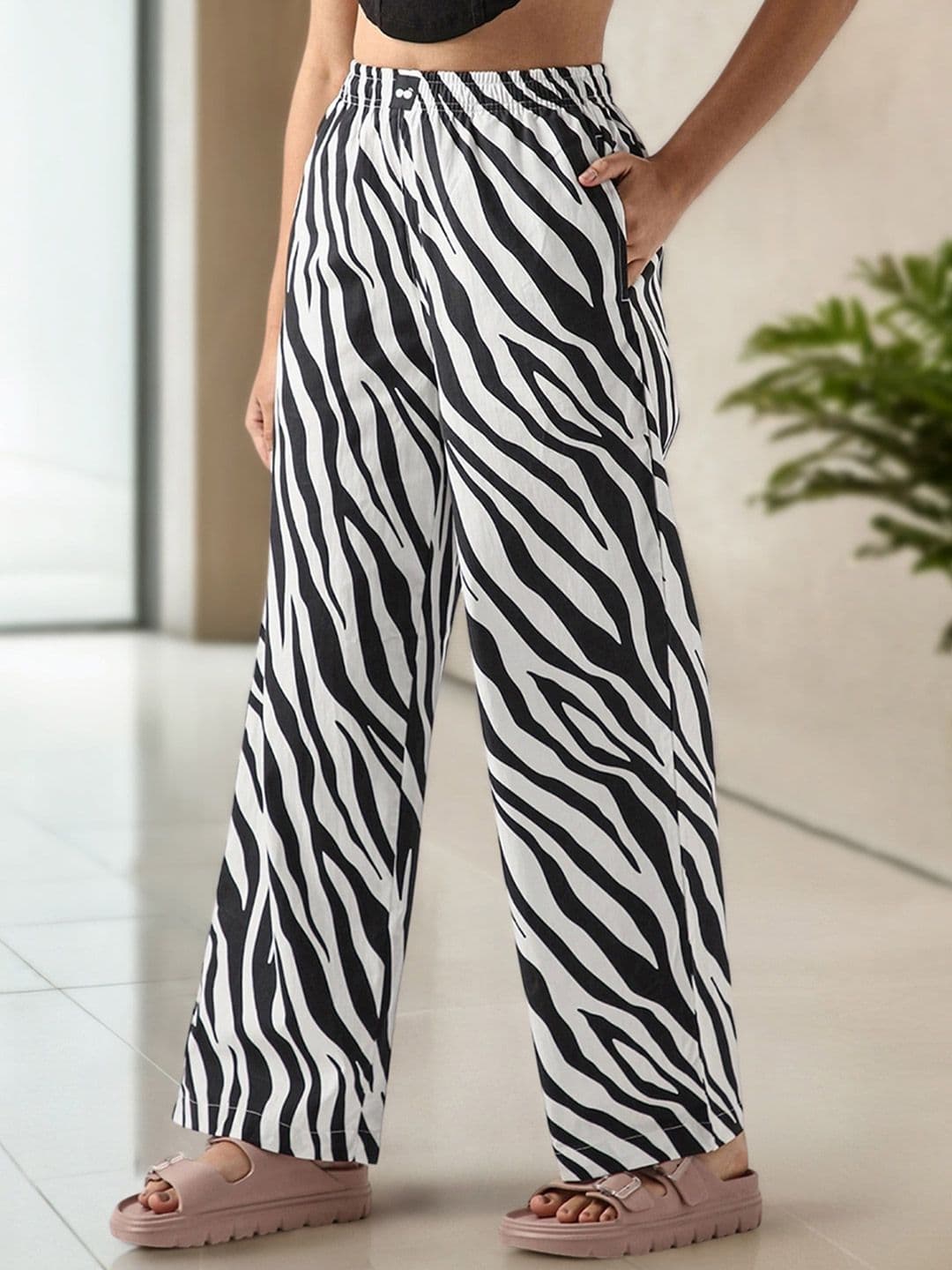 Bewakoof Women Cotton All Over Printed Wide Leg Lounge Pants - view 1