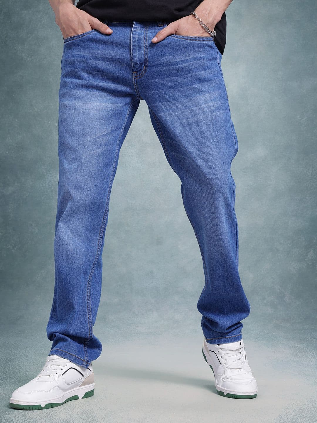 Roadster Men Regular Fit Mid-Rise Light Fade Jeans - view 1