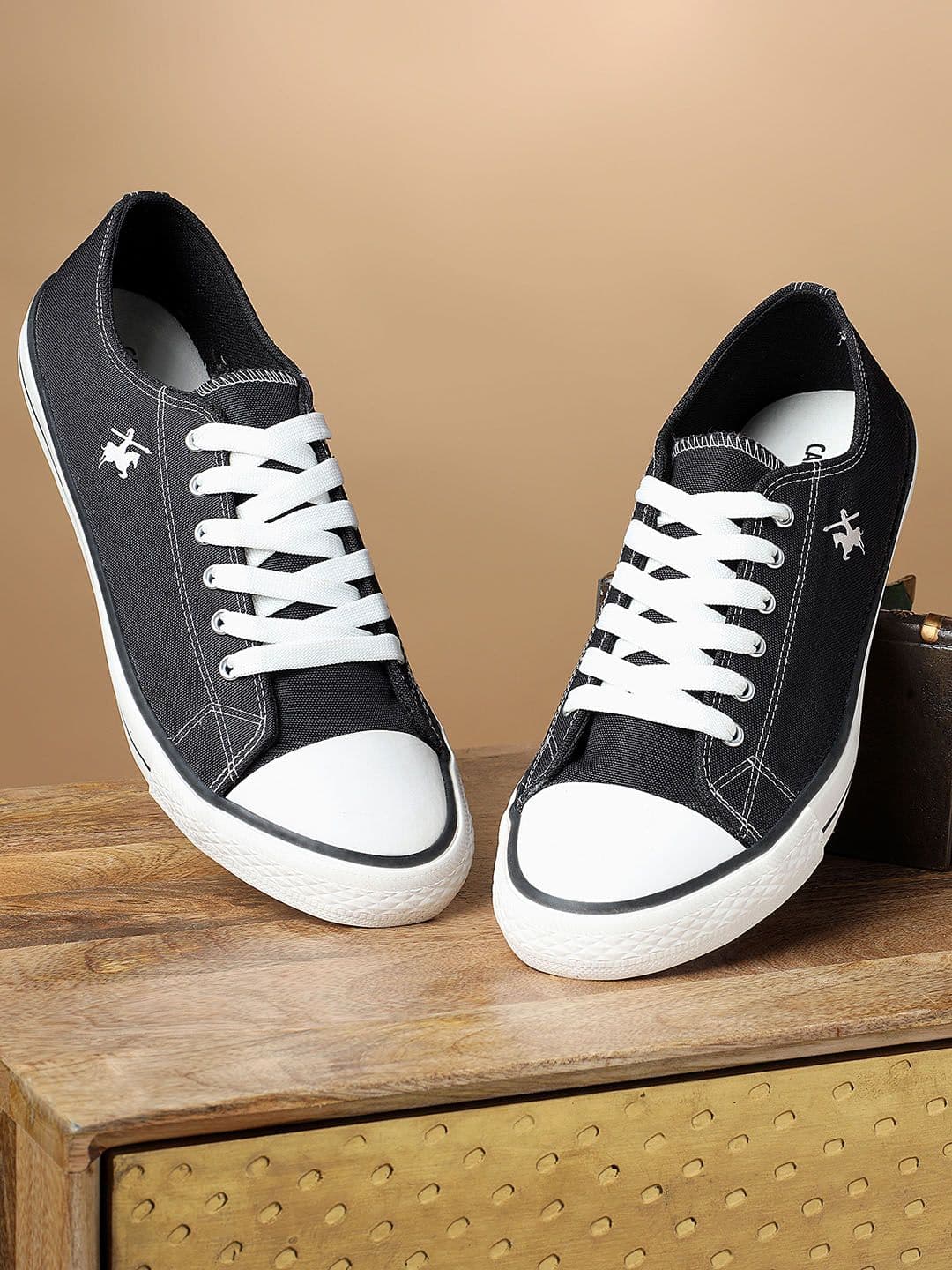 Cantabil Men Colourblocked Sneakers - view 1
