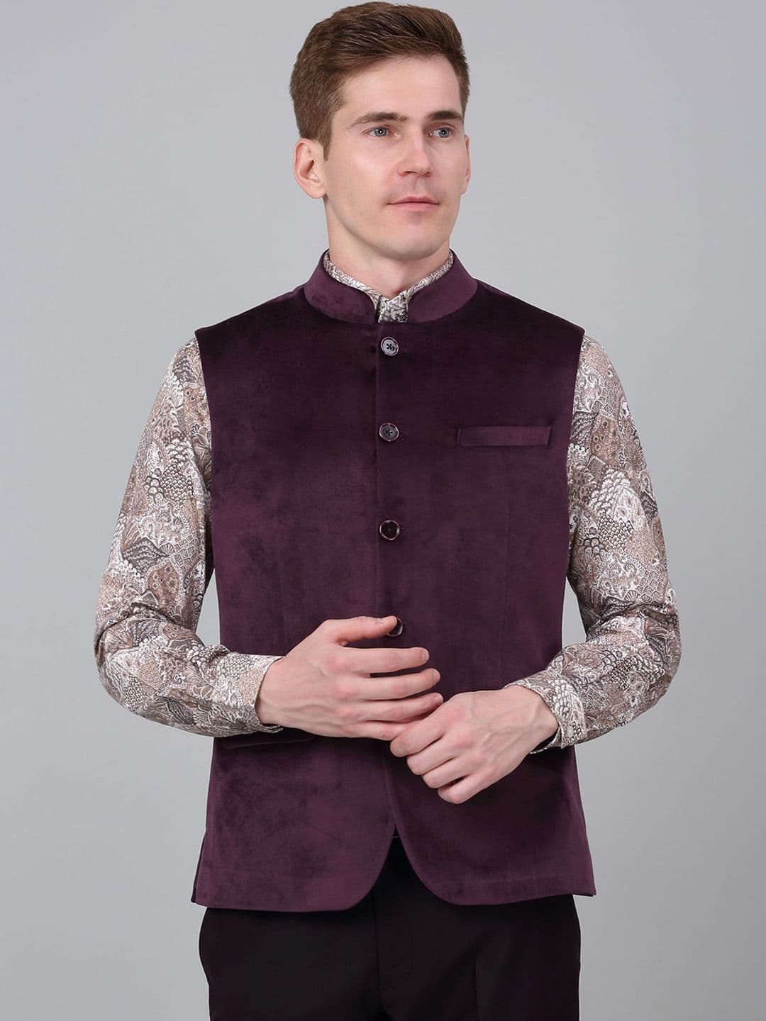 Cantabil Mandarin Collar Single-Breasted Slim Fit Nehru Jacket - view 1