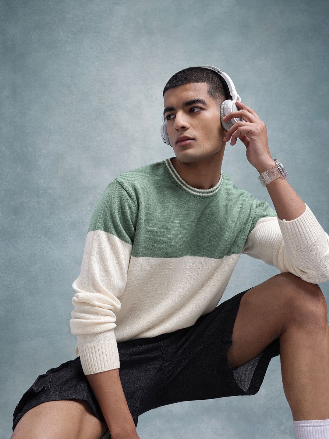 The Roadster Lifestyle Co. Men Colourblocked Pure Cotton Pullover - view 1