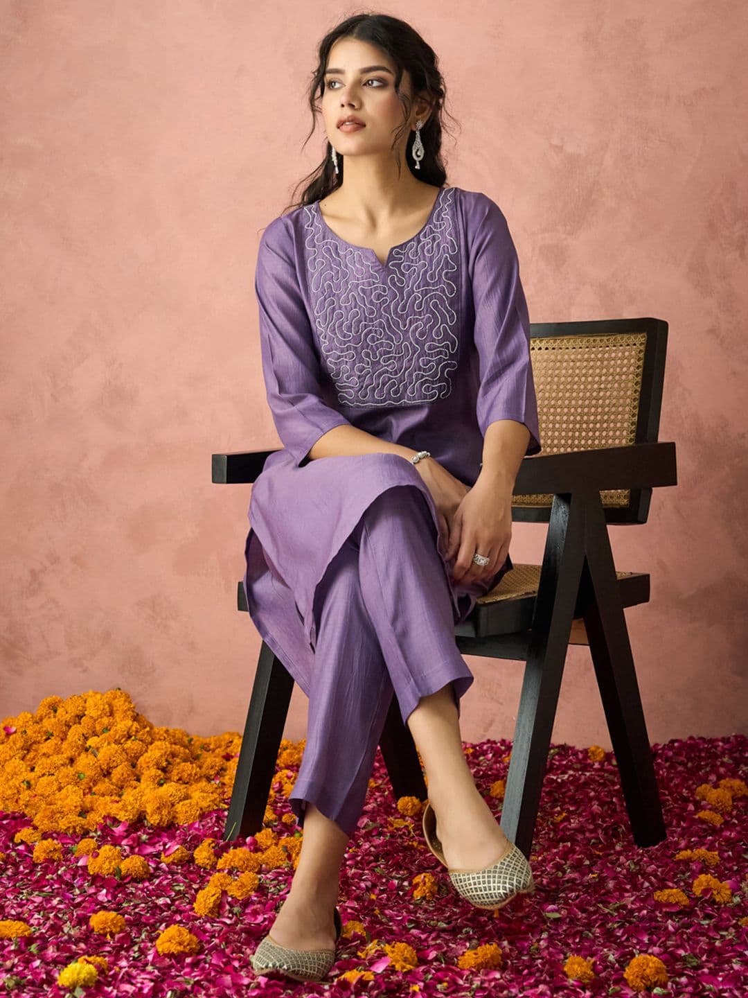 KALINI Embroidered Thread Work Straight Kurta With Trouser - view 1