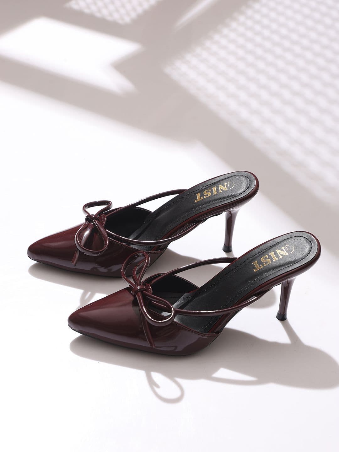 GNIST Stiletto Pumps with Bows - view 1