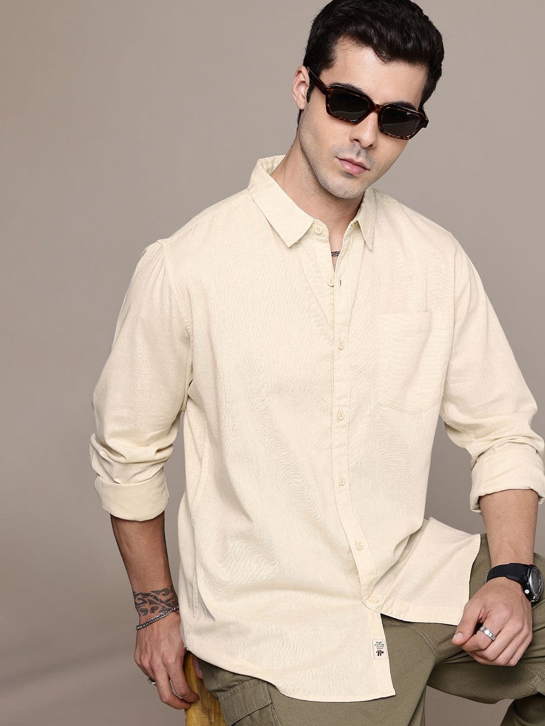 The Roadster Lifestyle Co. Solid Casual Shirt - view 1