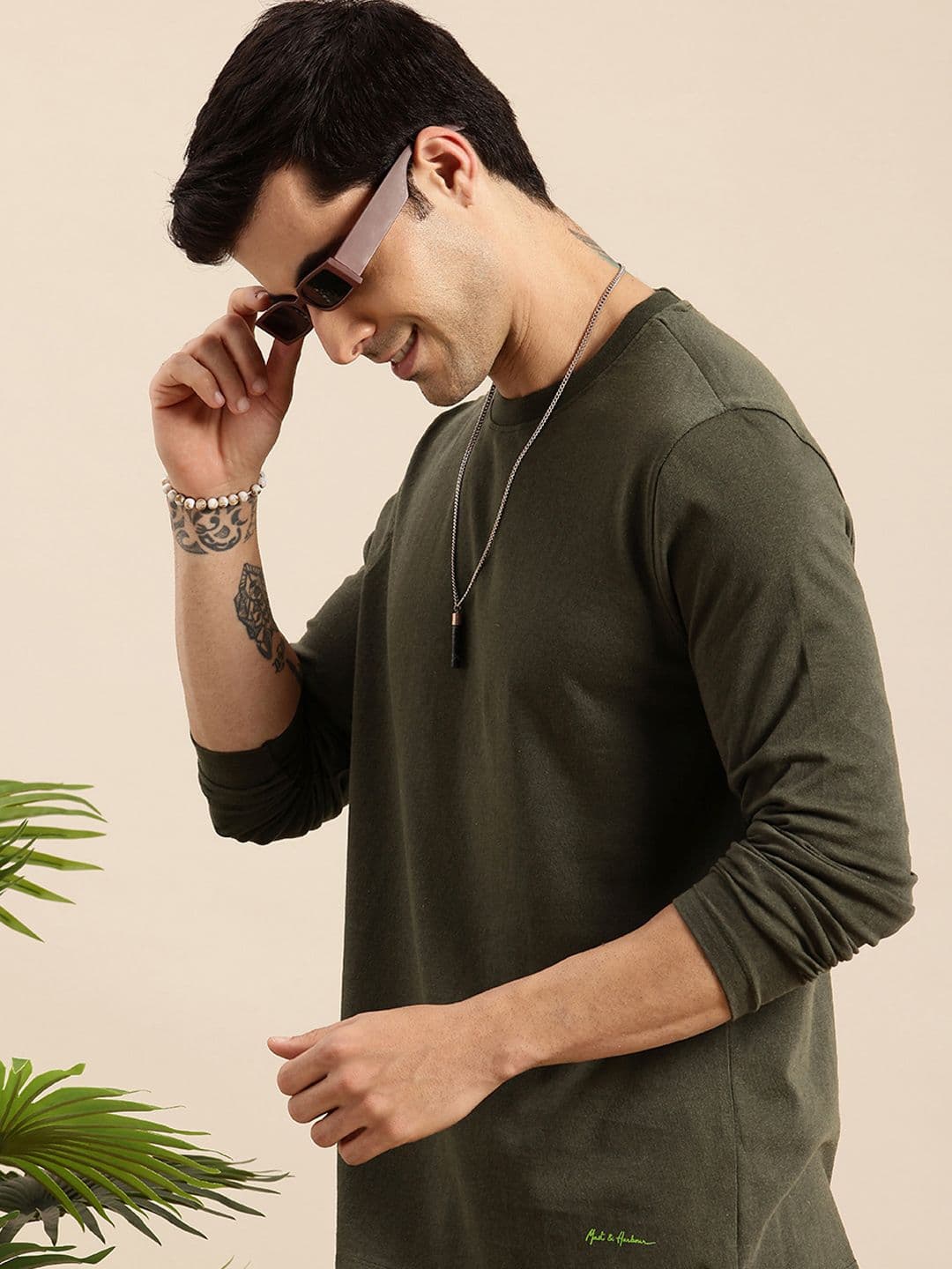 Mast & Harbour Round Neck Knitted T-shirt - view 1