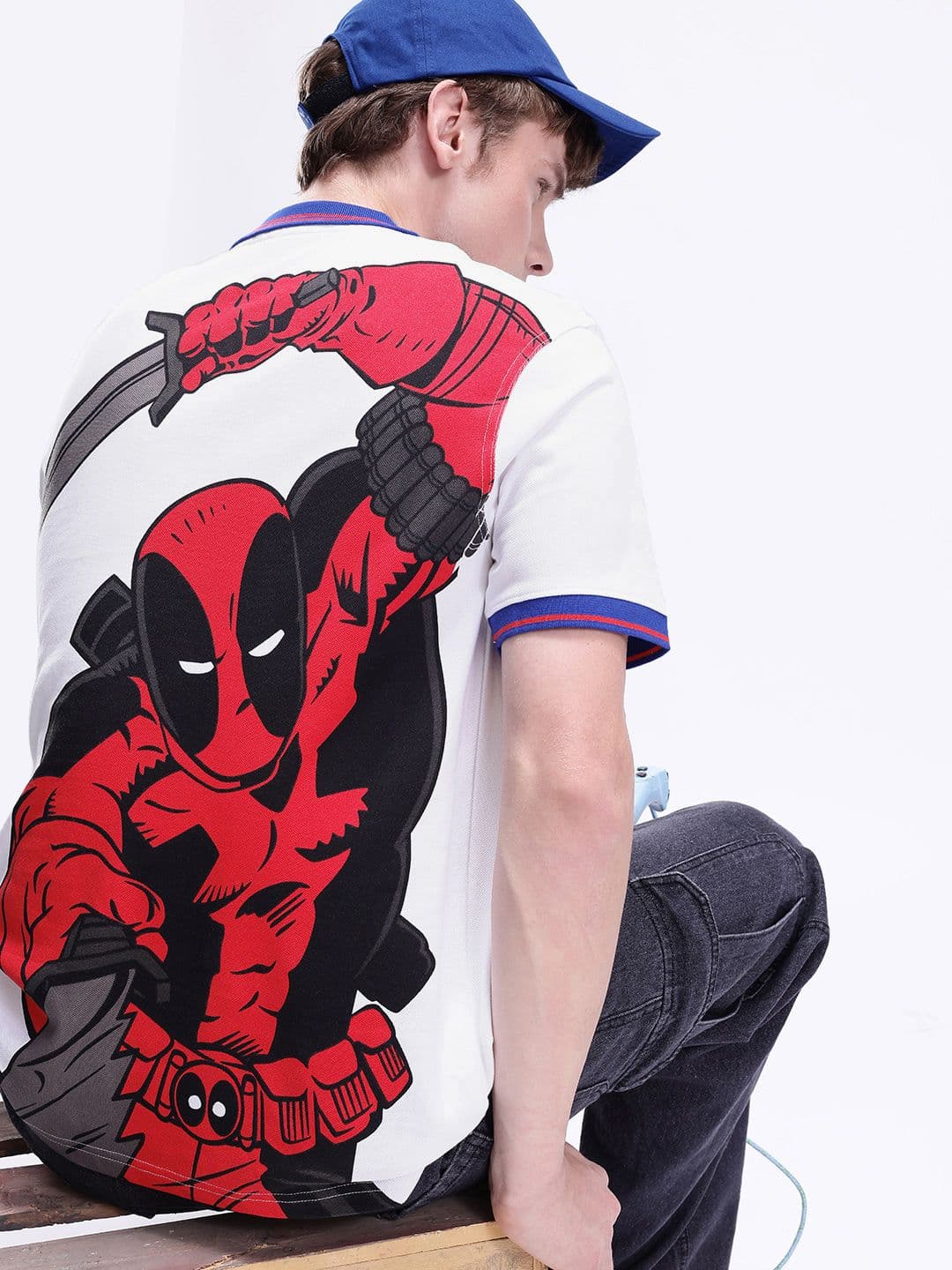 Kook N Keech Marvel Printed Drop-Shoulder Sleeves Oversized Pure Cotton T-shirt - view 1