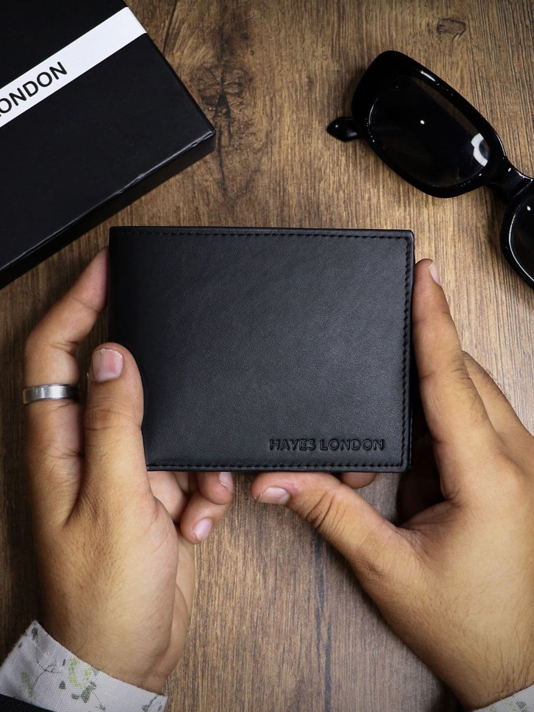 Hayes London Men Wallets Genuine Leather with RFID Blocking - view 1