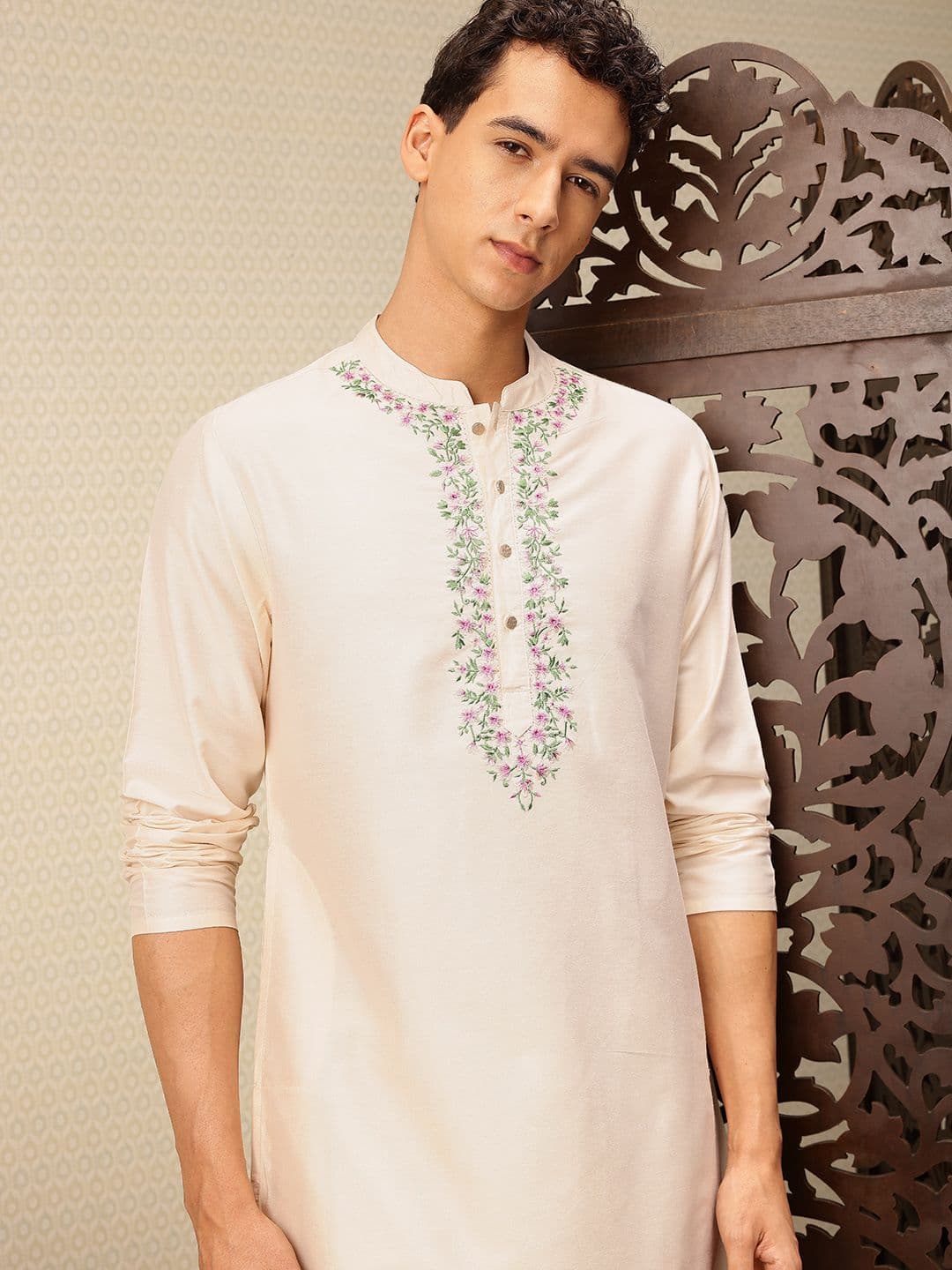 House of Pataudi Floral Embroidered Rozana Kurta - view 1