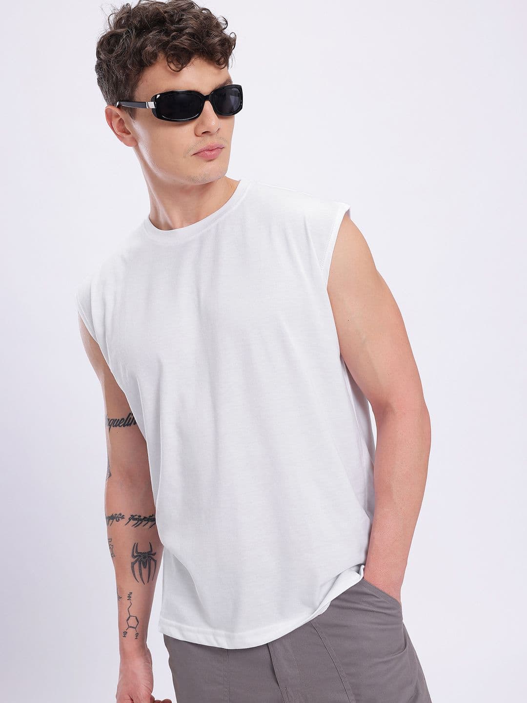 glitchez Sleeveless Oversized T-shirt - view 1