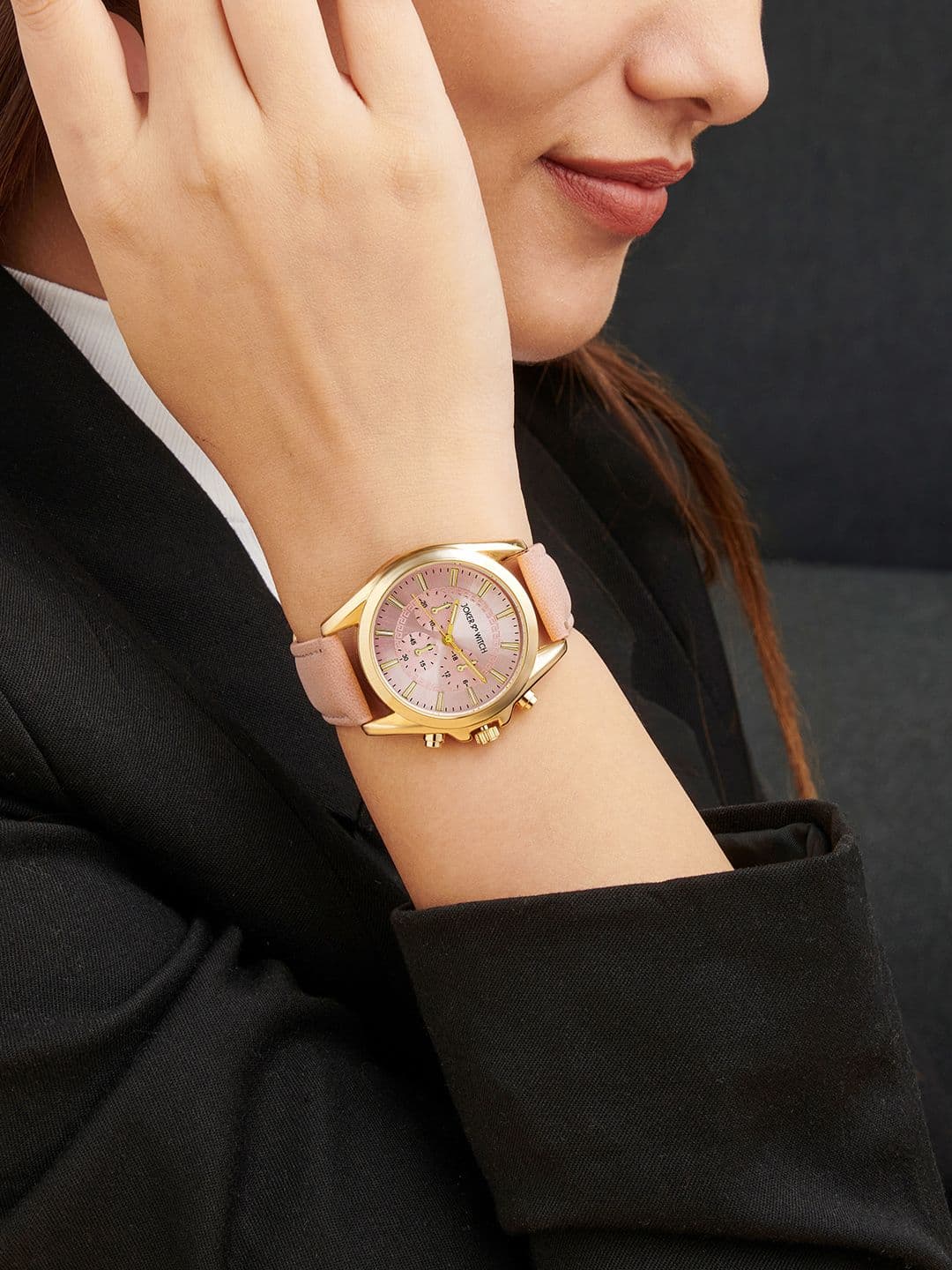 JOKER & WITCH Women Mother of Pearl Dial & Leather Straps Analogue Watch AMWW933 - view 1
