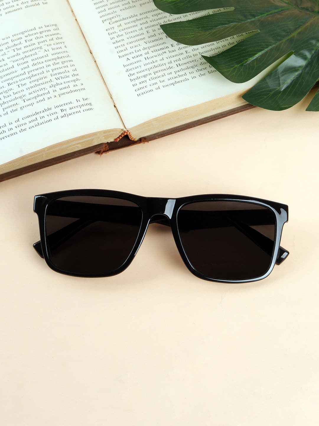 Woggles Unisex Square Sunglasses with UV Protected Lens - view 1