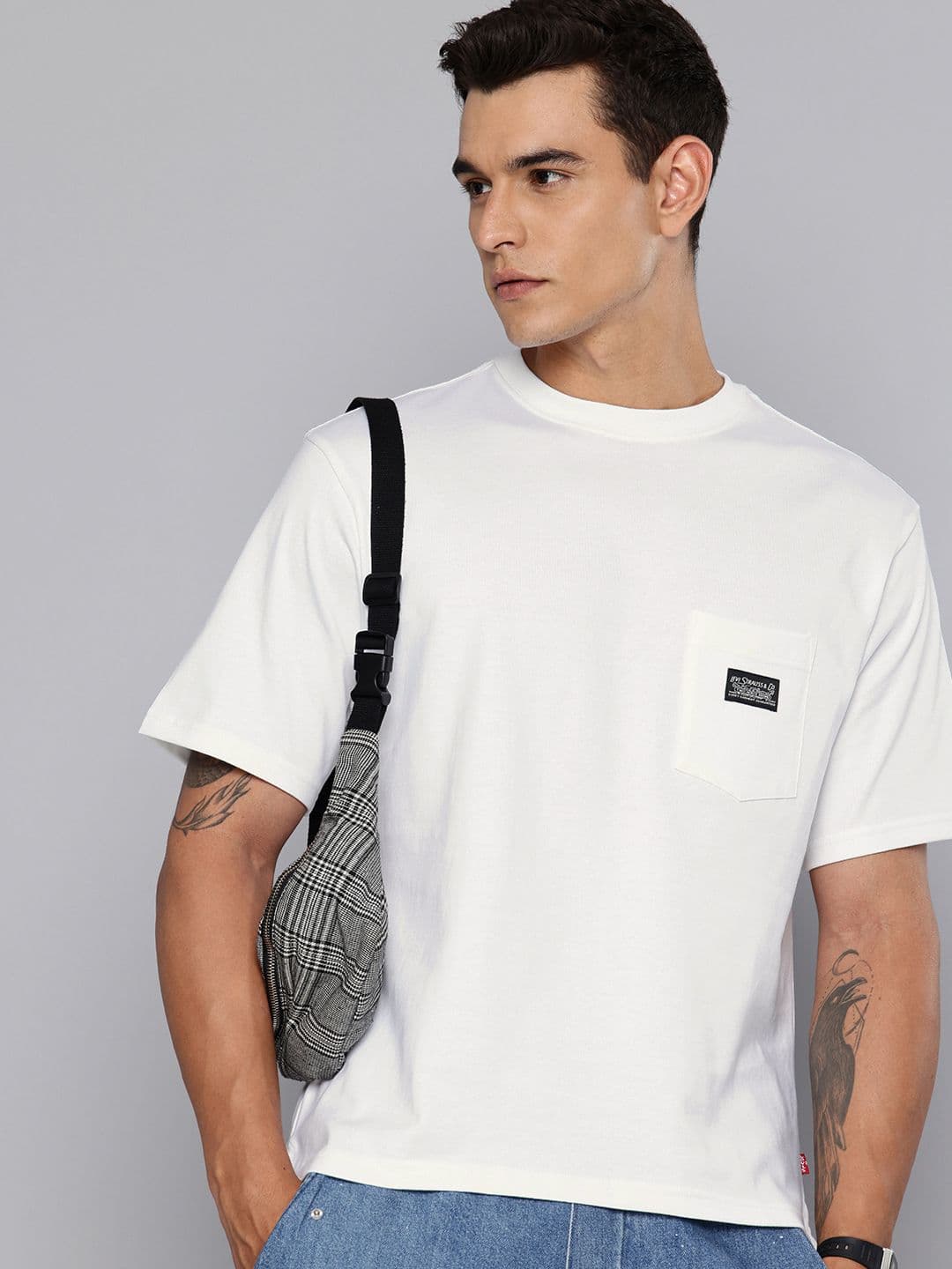 Levis Pure Cotton Pocket T-shirt - view 1