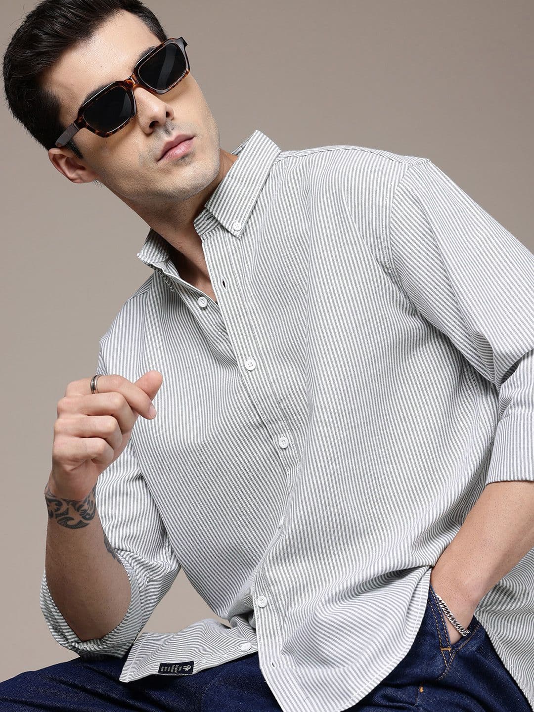 Roadster Relaxed Fit Striped Casual Shirt - view 1