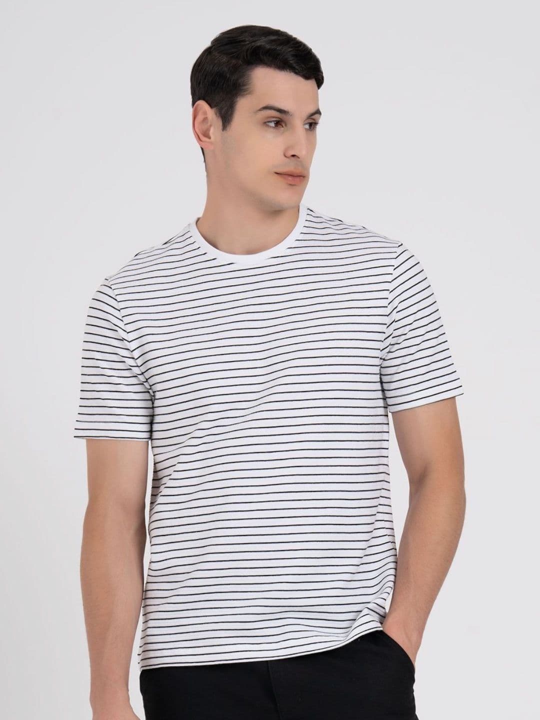 Red Tape Men Horizontal Stripe Round Neck Stretchable T-Shirt - view 1