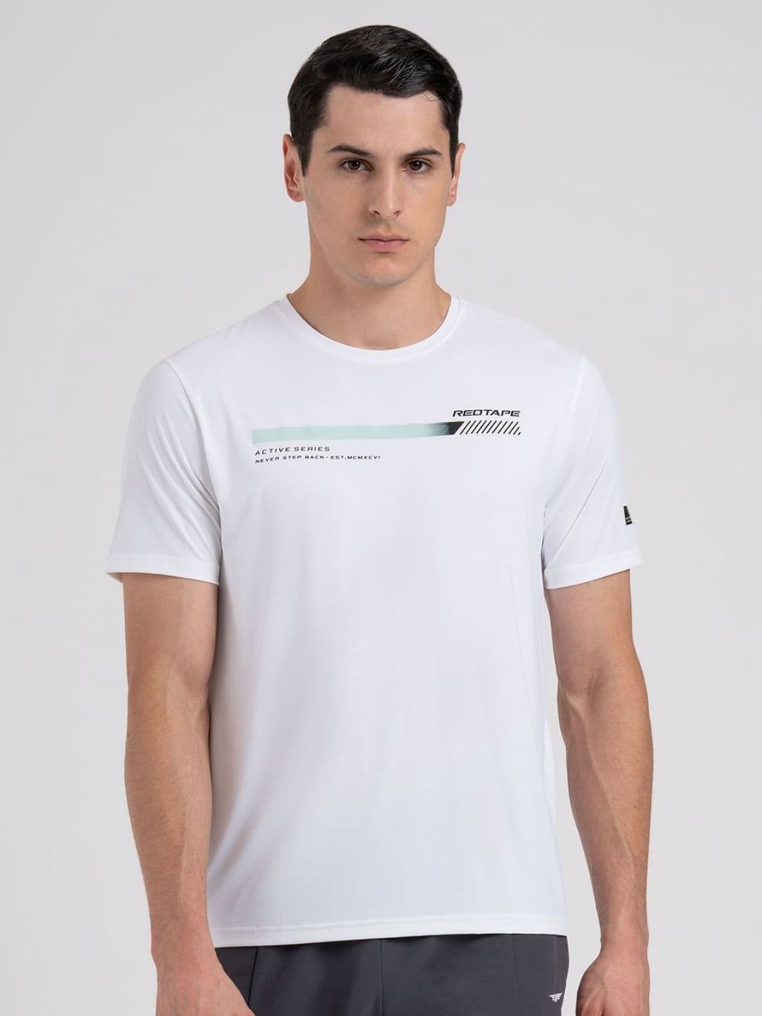 Red Tape Men Stretchable Activewear Round Neck Graphic T-Shirt - view 1