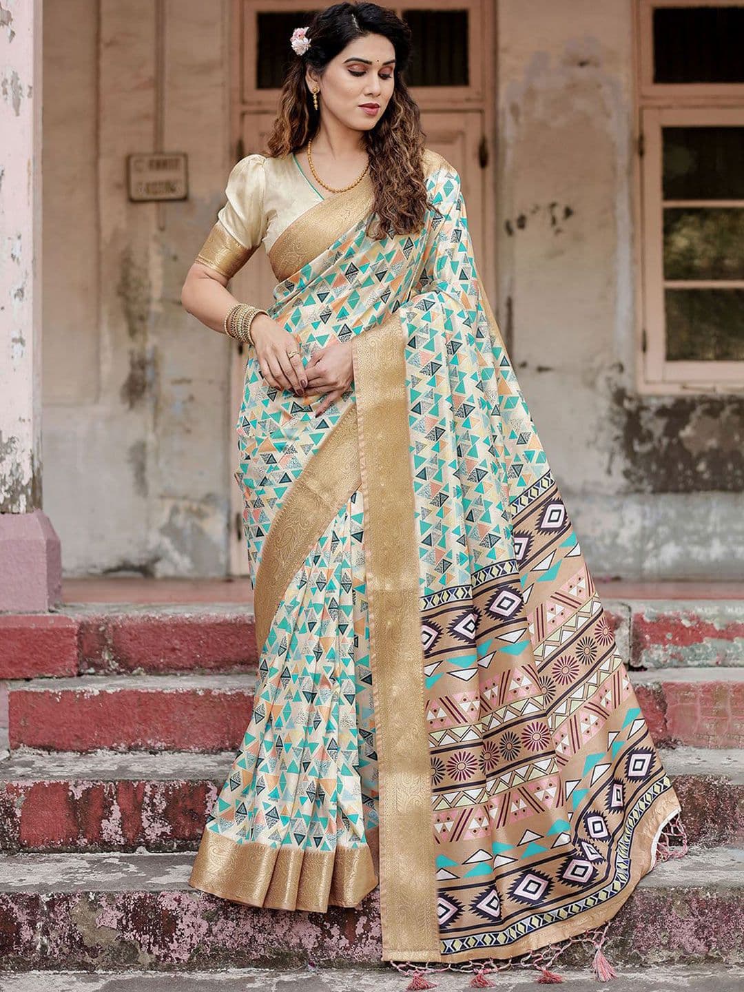 DIVASTRI Zari Silk Blend Paithani Saree - view 1