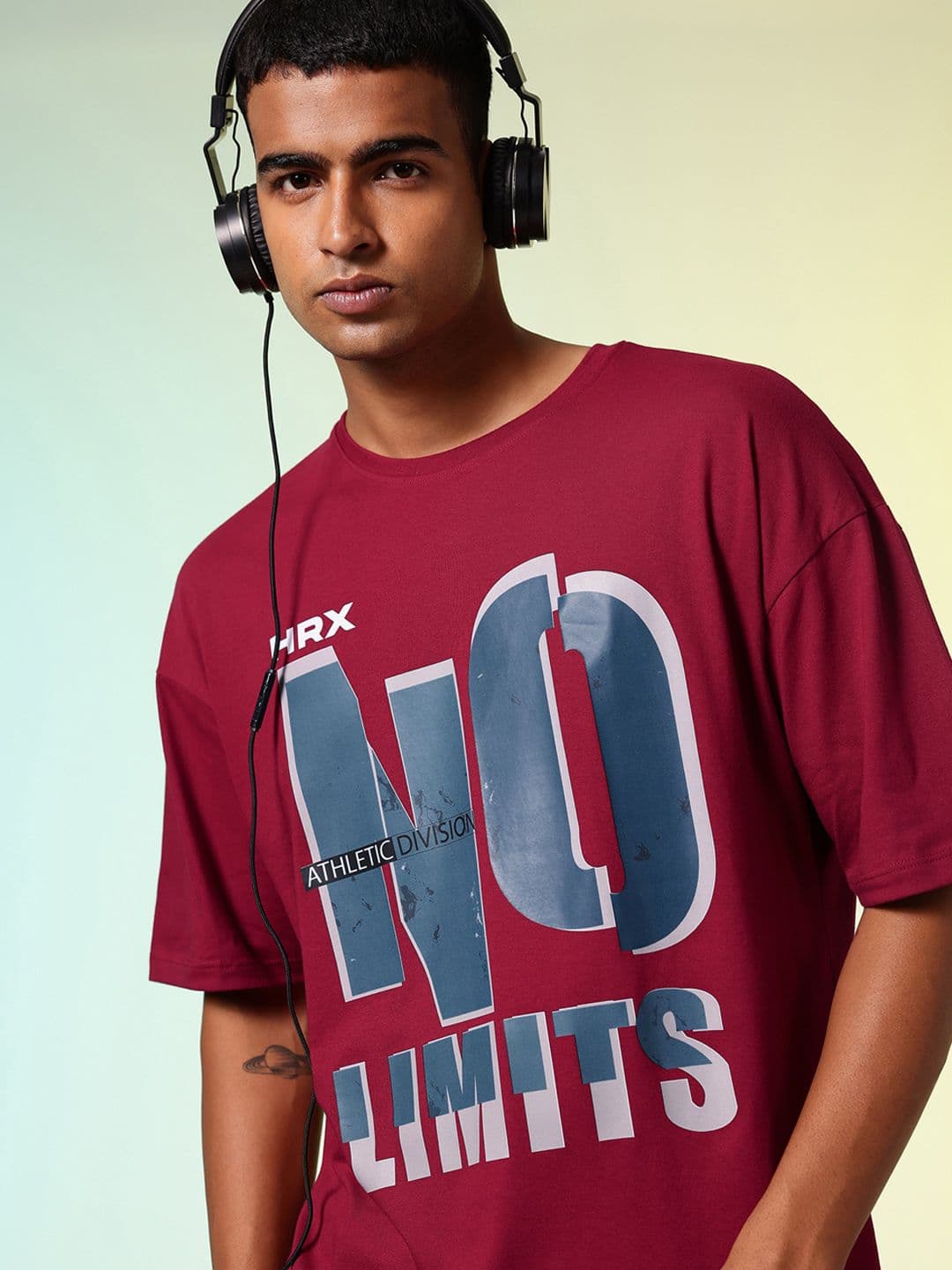 HRX by Hrithik Roshan Men Printed Drop-Shoulder Sleeves Oversized Pure Cotton T-shirt - view 1