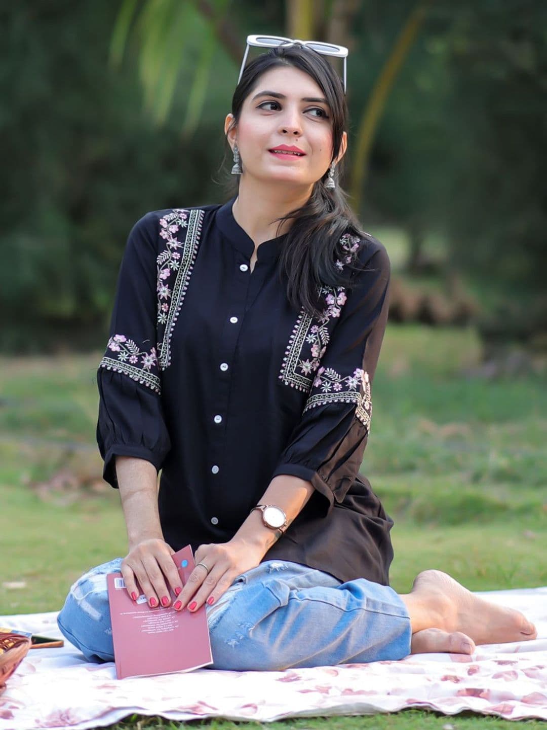 KALINI Ethnic Motifs Embroidered Kurti - view 1