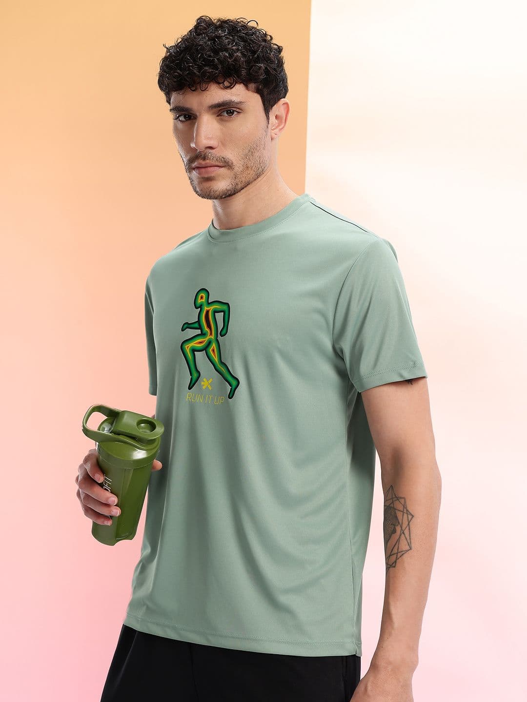 HRX by Hrithik Roshan Graphic Printed Running T-shirt - view 1