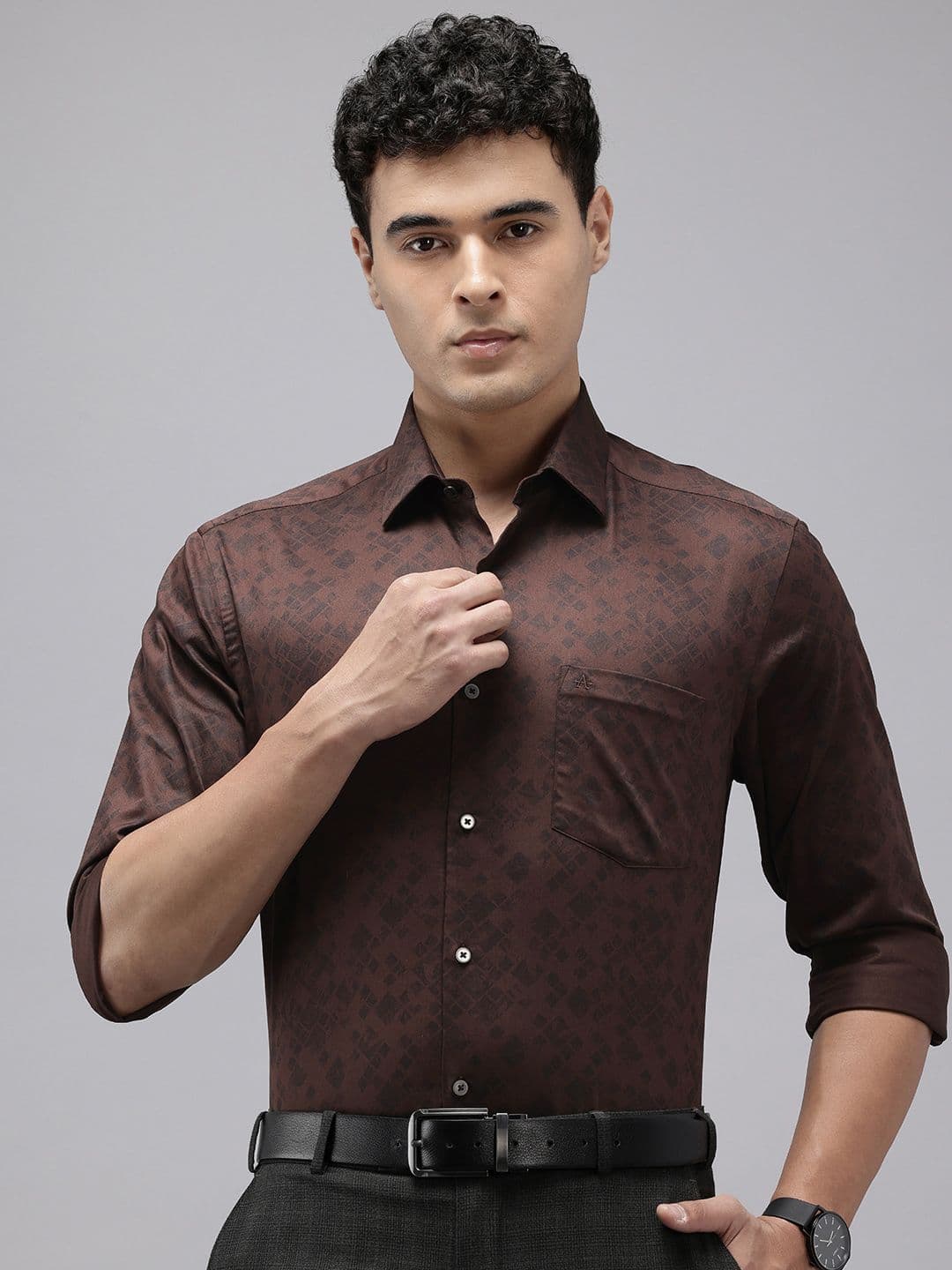 Arrow Pure Cotton Manhattan Slim Fit Geometric Printed Formal Shirt - view 1