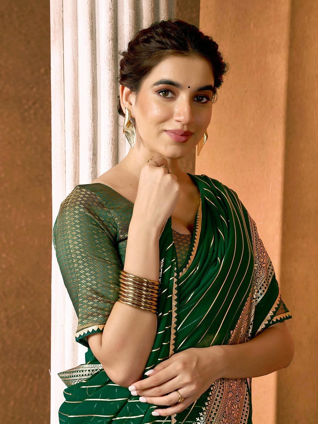 KALINI Women Striped Print Saree With Unstiched Blouse Piece - view 1