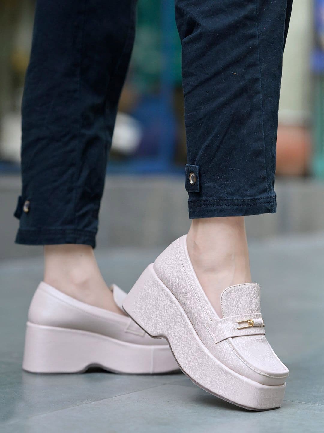 Stylestry Women Solid Square Toe Loafers - view 1