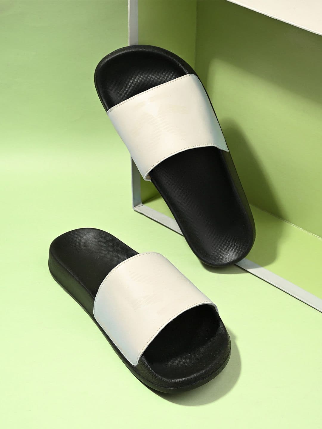 WROGN Men Sliders Flip Flops - view 1