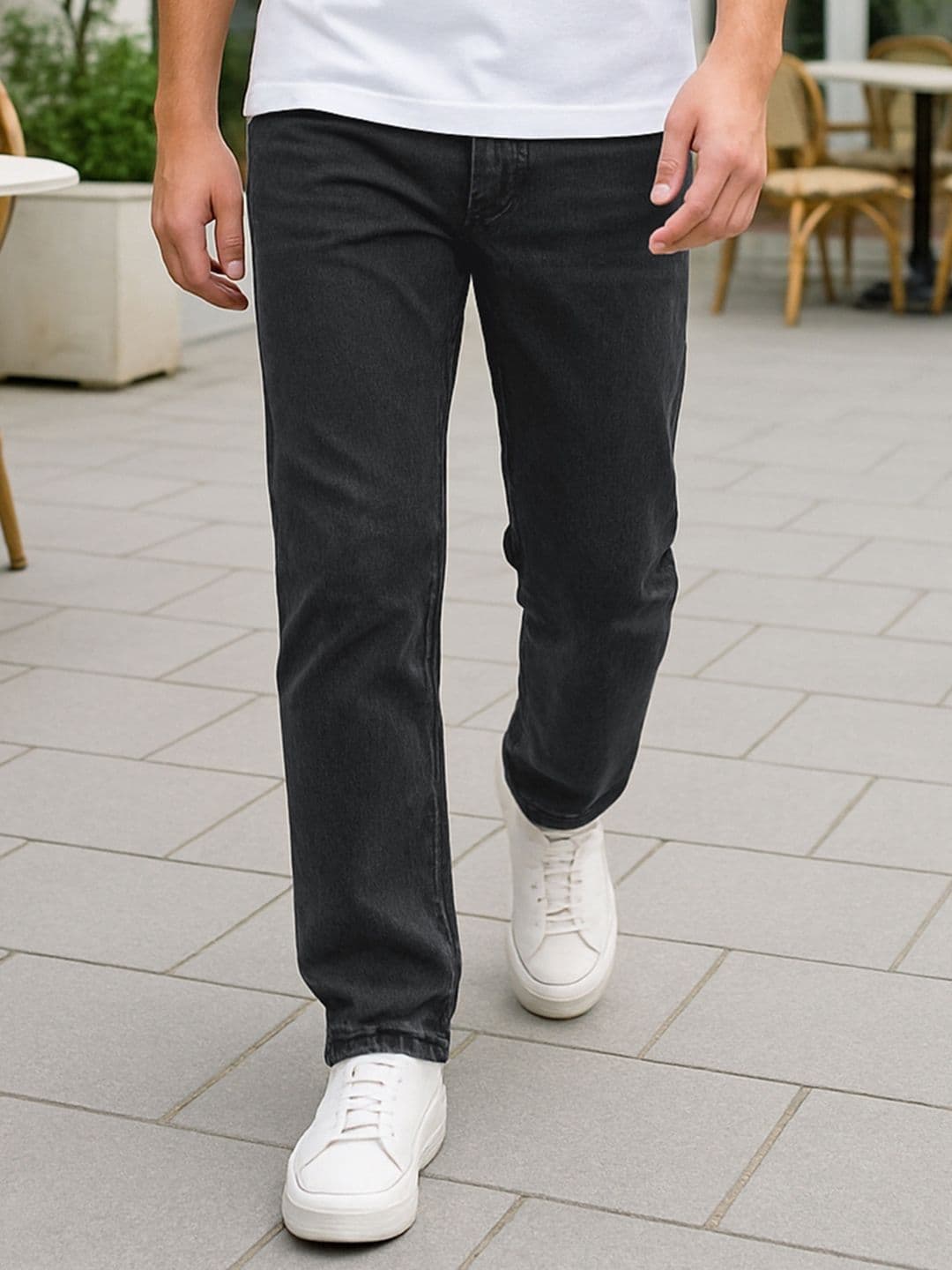 Bewakoof Men's Dark Grey Slim Straight Fit Washed Stretchable Jeans - view 1