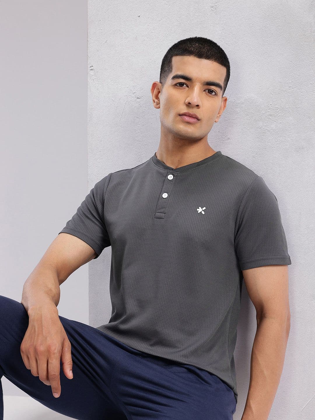 HRX by Hrithik Roshan Solid Regular Fit T-shirt - view 1