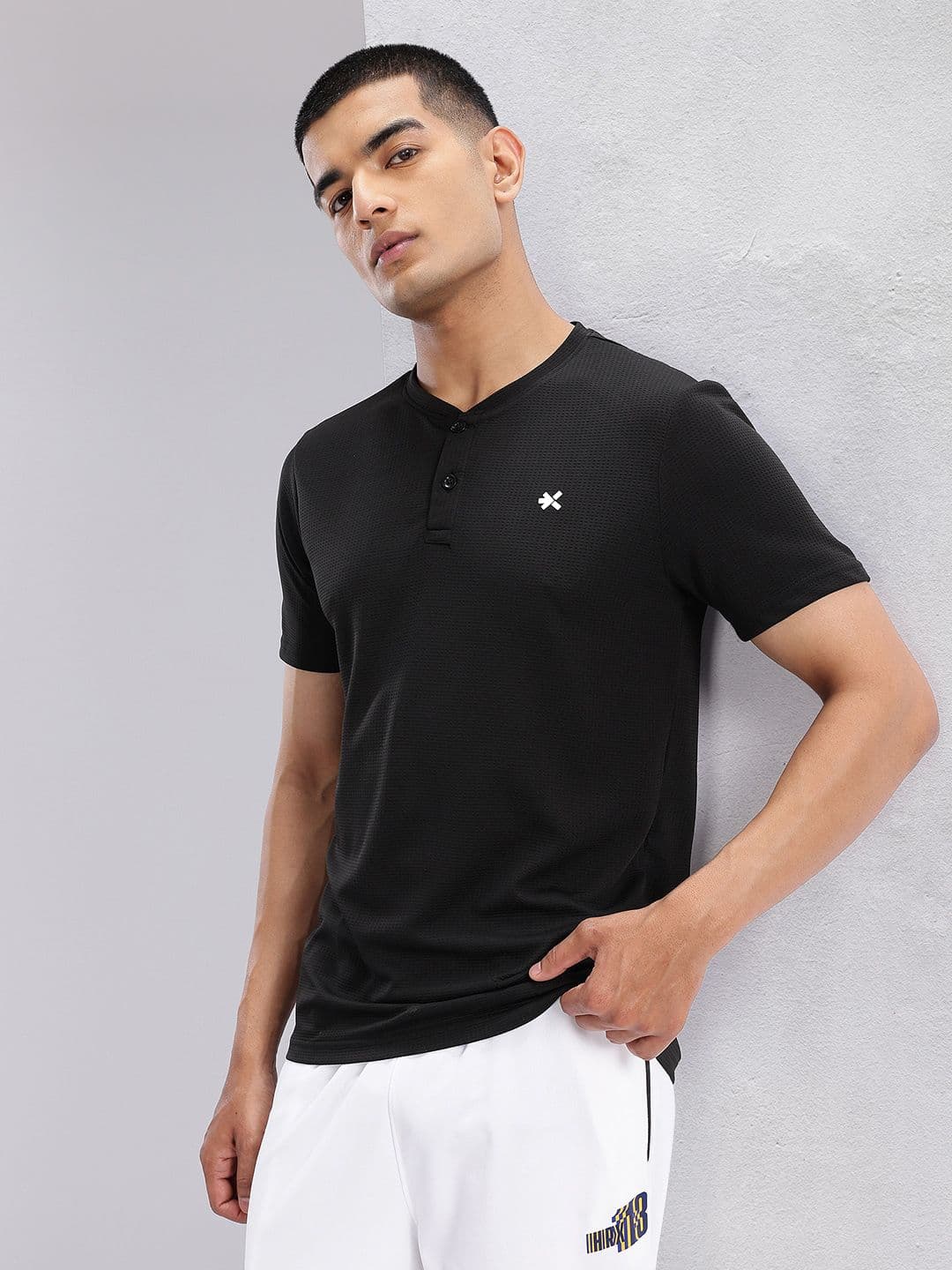 HRX by Hrithik Roshan Solid Regular Fit T-shirt - view 1