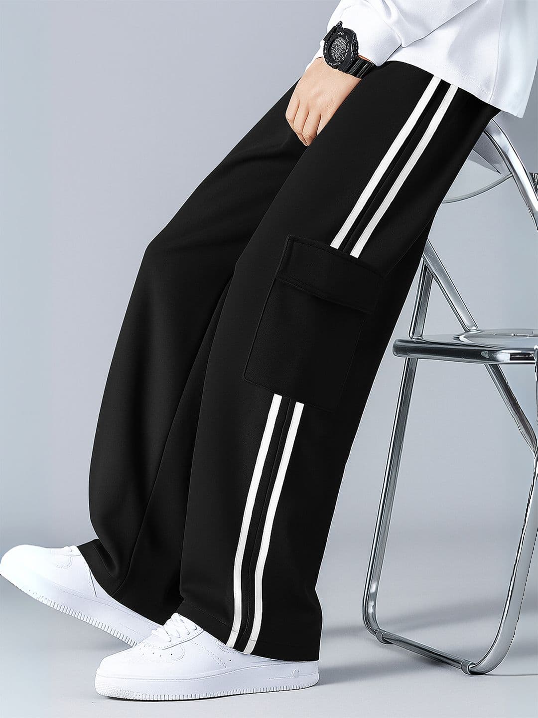Maniac Men Colorblocked Cotton Cargo Track Pants - view 1