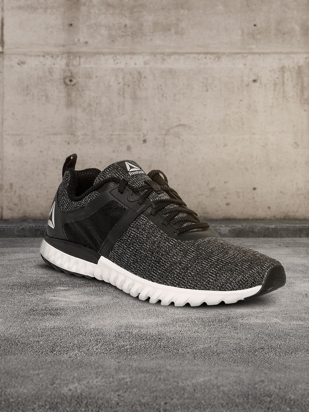 Reebok Men Black Running Shoes - view 1
