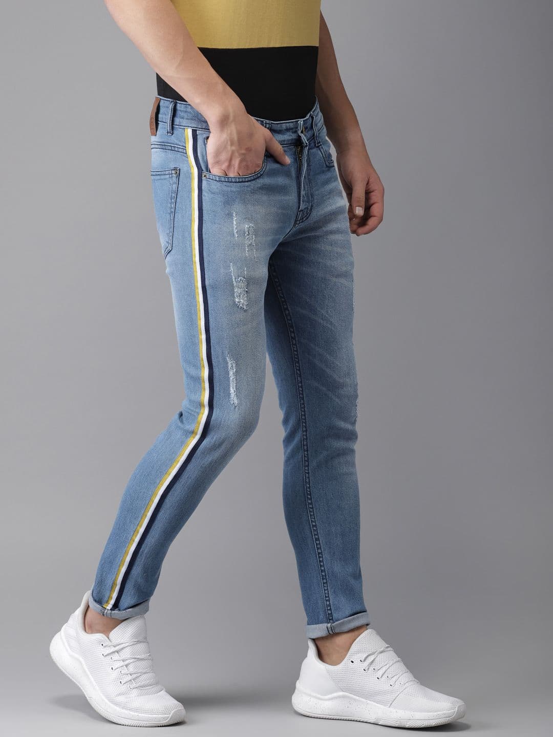 CAHOOT Men Blue Slim Fit Mid-Rise Mildly Distressed Stretchable Jeans - view 1