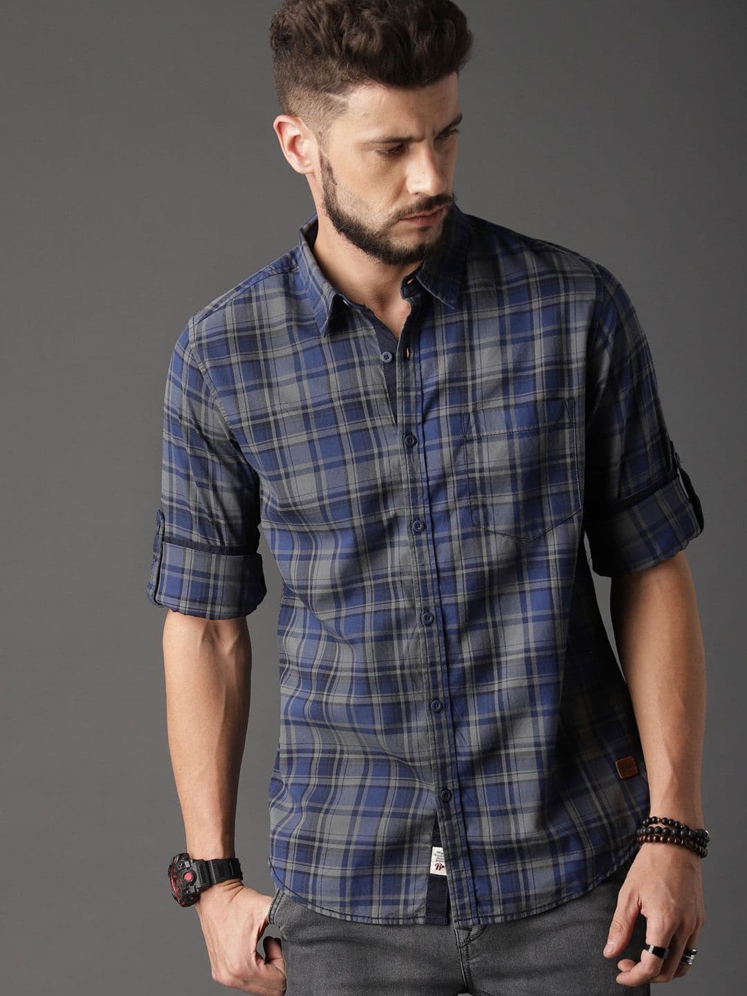 Roadster Men Navy Blue & Grey Regular Fit Summer Check Casual Shirt - view 1