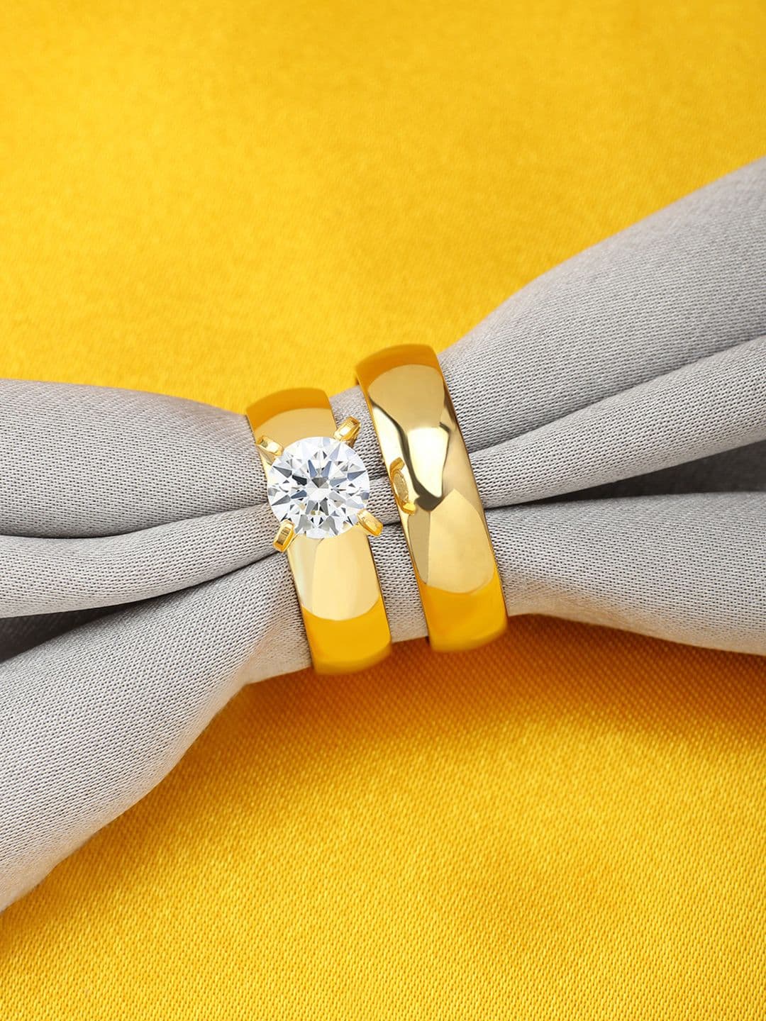 Peora Unisex Set Of 2 18K Gold-Plated Solitaire Wedding Anniversary Couple Rings - view 1