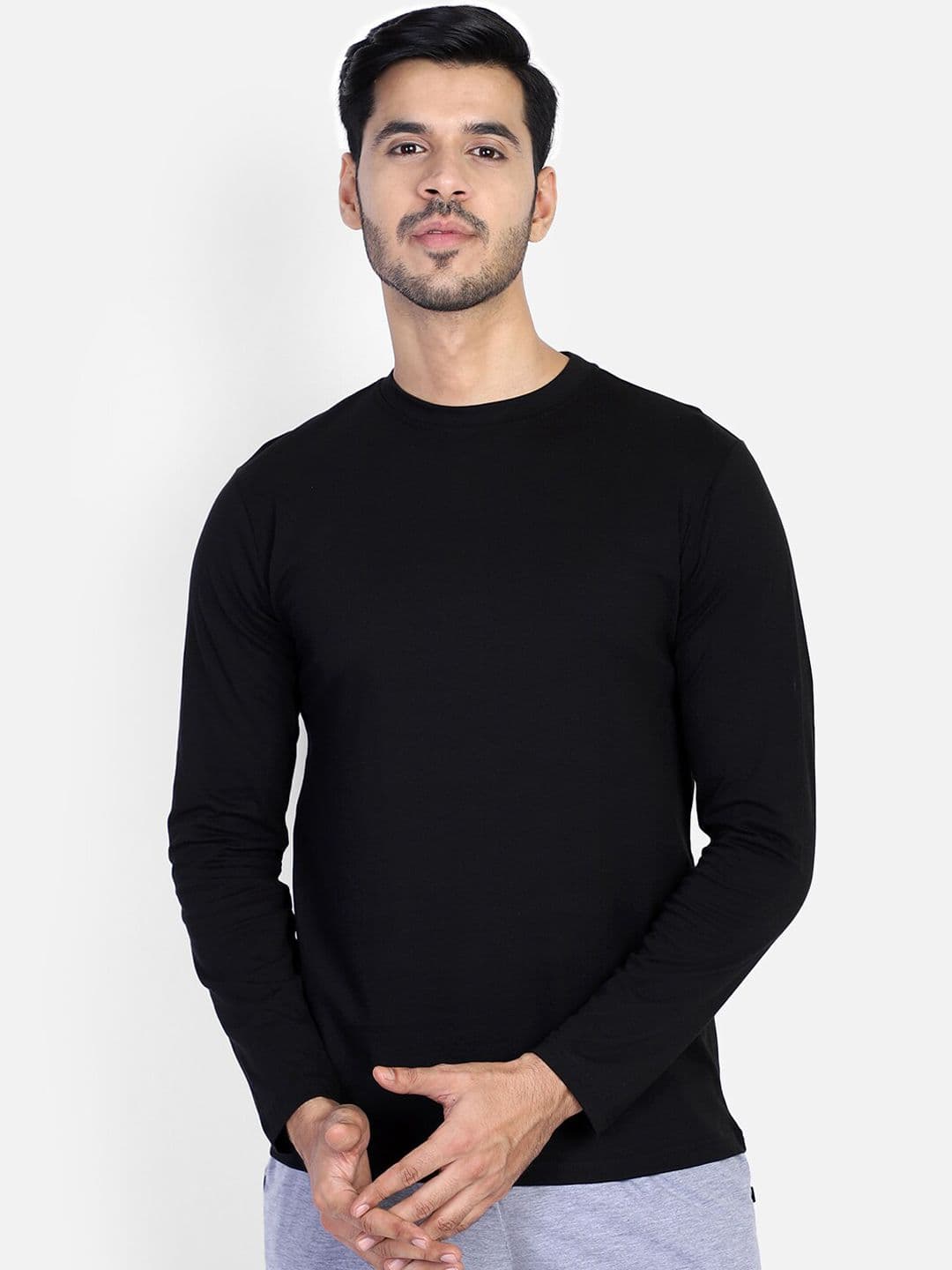 DYCA Men Black Solid Round Neck T-shirt - view 1